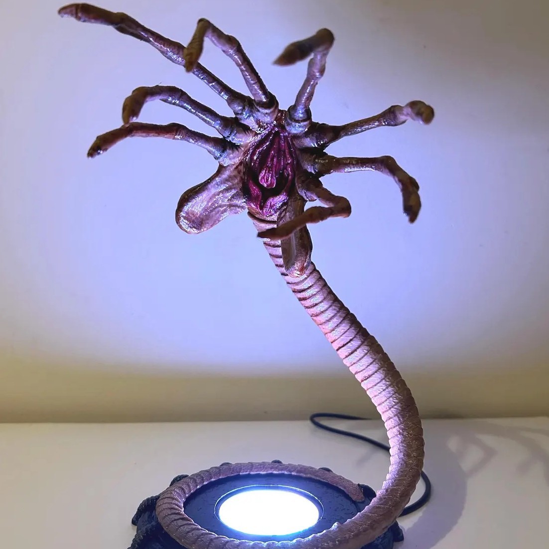 Lighting Decor Items - Alien Facehugger Lamp Nightlight, Flashing Halloween