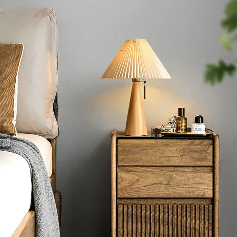 Lighting Decoration In Bedroom - Retro Pleated Table Lamp Nordic Solid