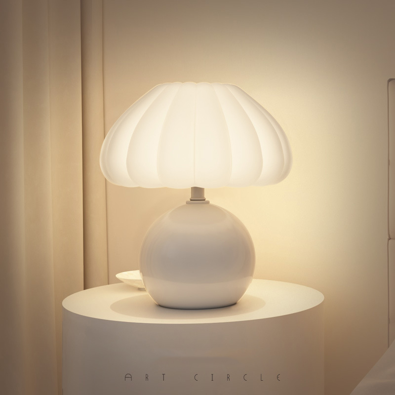 Cream Style Bedside Table Lamp - Mushroom Table Lamp ulasan dan harga