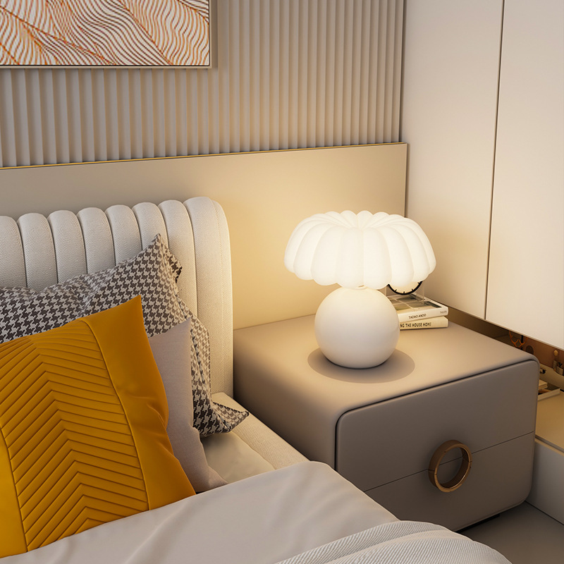 Cream Style Bedside Table Lamp - Mushroom Table Lamp ulasan dan harga